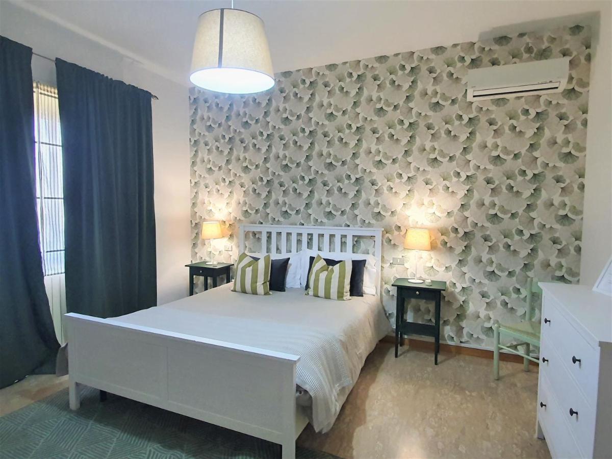 Villa Rosa - Sperlonga Vertice Rooms ภายนอก รูปภาพ
