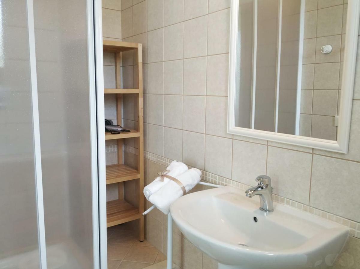 Villa Rosa - Sperlonga Vertice Rooms ภายนอก รูปภาพ
